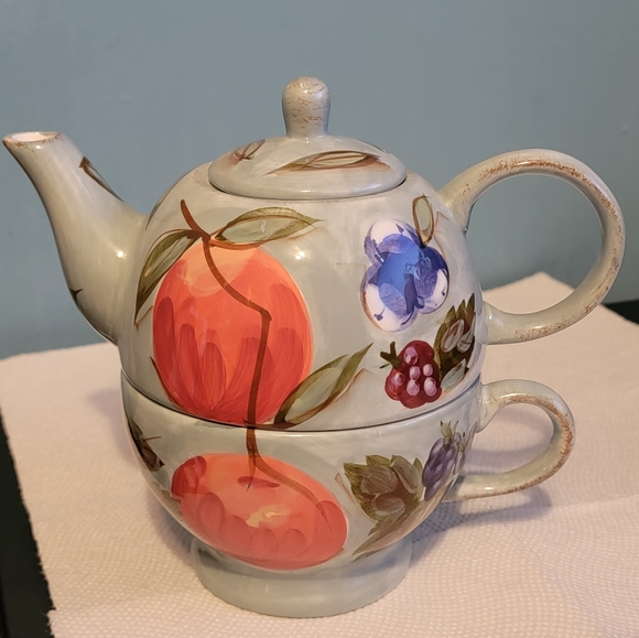 Vtg. Single Teapot & Cup Stackable Ceramic Set, Santa Rosa Pattern - Picture 1 of 6